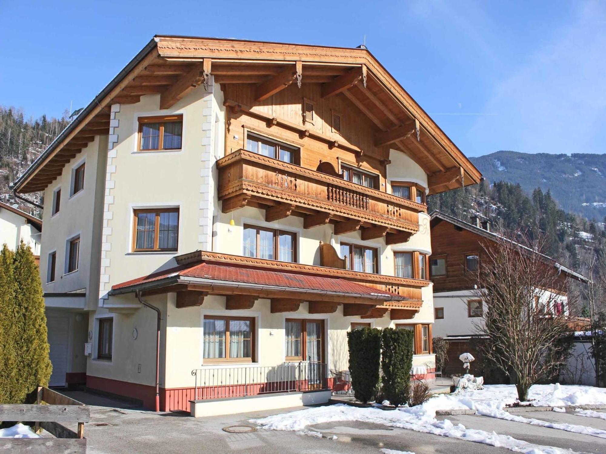 Attractive Holiday Home In Kaltenbach On The Ski Slope Stumm Exterior foto