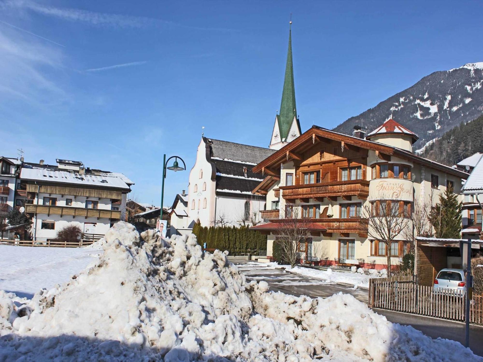 Attractive Holiday Home In Kaltenbach On The Ski Slope Stumm Exterior foto
